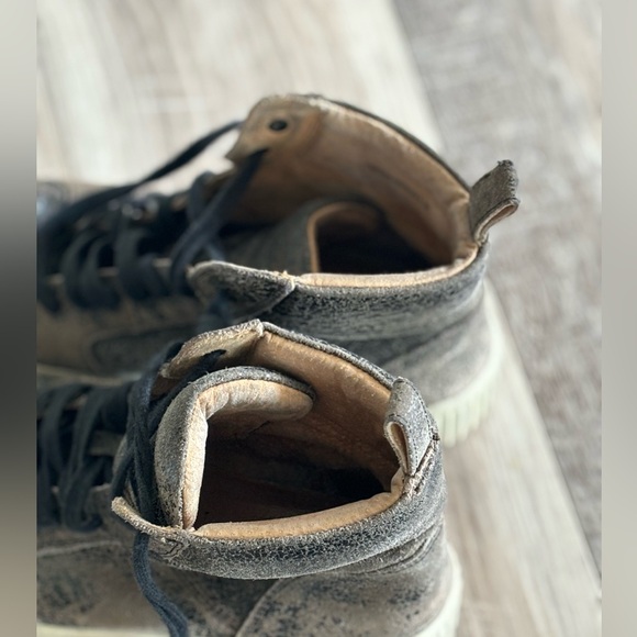 John Varvatos Hightop Leather Sneaker Size 8.5 Men’s - Picture 4 of 11